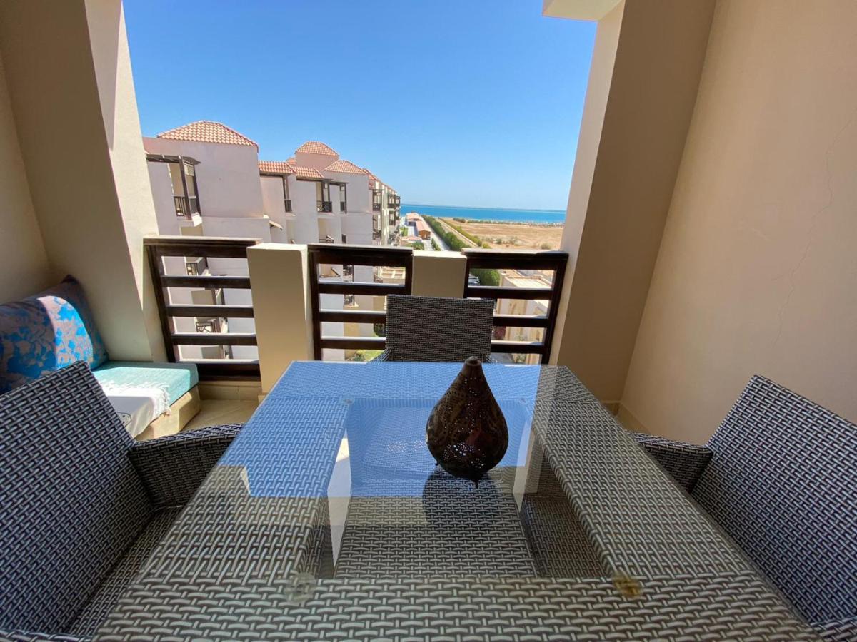 Studio Mit Meerblick Apartment Хургада Екстериор снимка